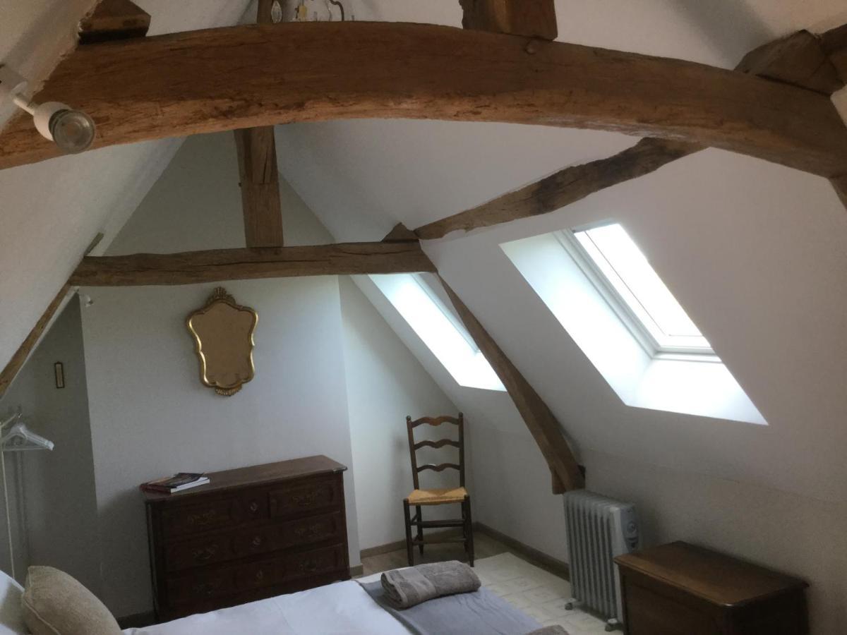 Maison D Hotes La Petite Jucherie Saint-Hippolyte  Luaran gambar